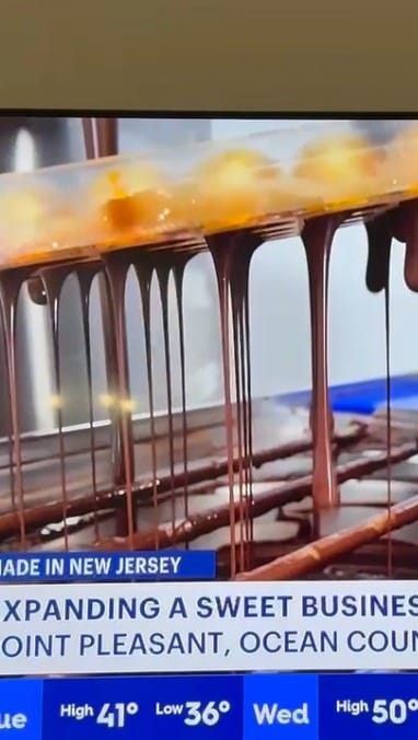 Post 8 by Lauren Klein | Chocolatier | Pastry Chef on Instagram (video)