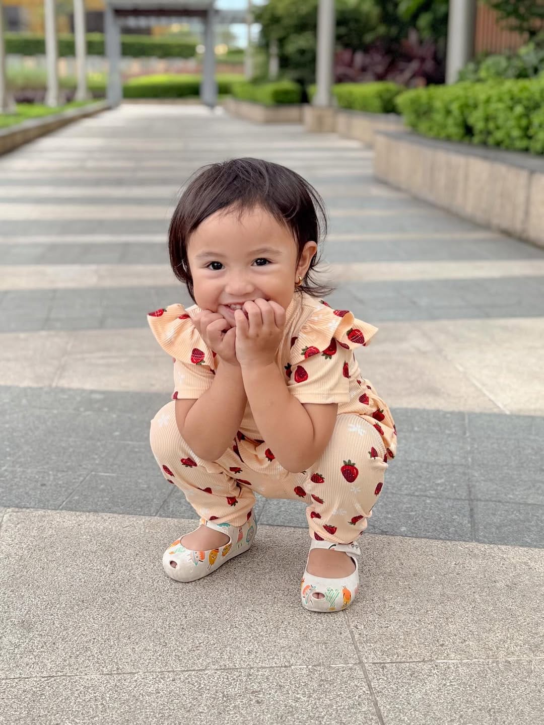 Post 5 by 𝗣𝗶𝗲𝗿𝗮 | 𝗣𝗵𝗲𝗯𝗲 𝗠𝗜𝗟𝗘𝗦 on Instagram (carousel)