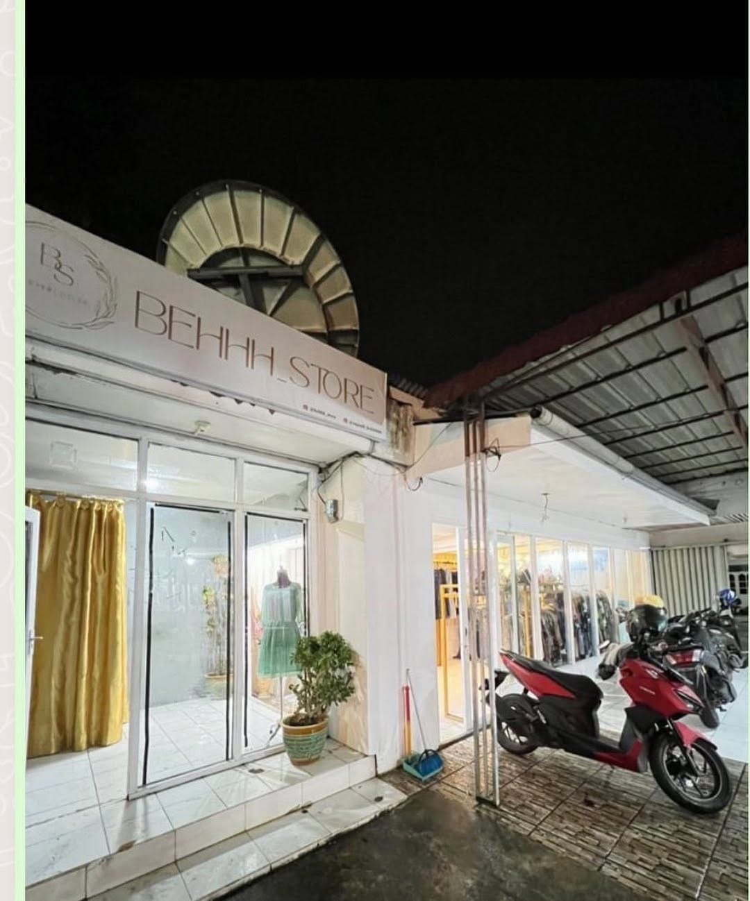 Post 10 by Behhh store on Instagram (image)