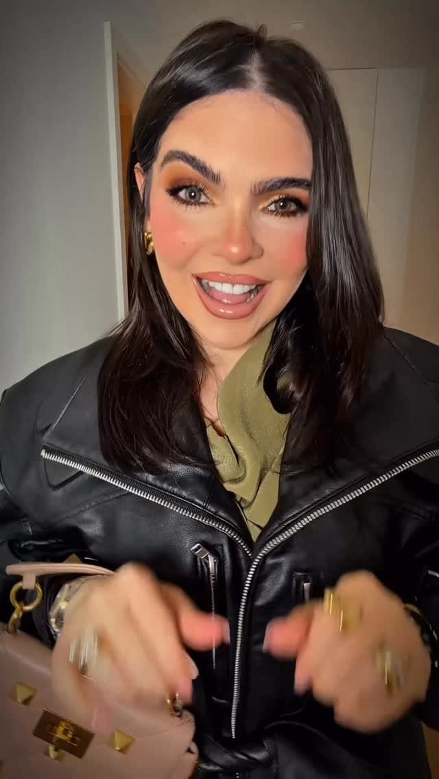 Post 3 by Daniella M Santana Rodes on Instagram (video)