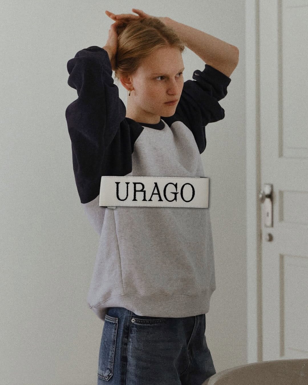 Post 7 by URAGO 유라고 on Instagram (carousel)