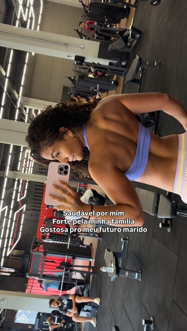 Post 3 by Jéssica Santos on Instagram (video)