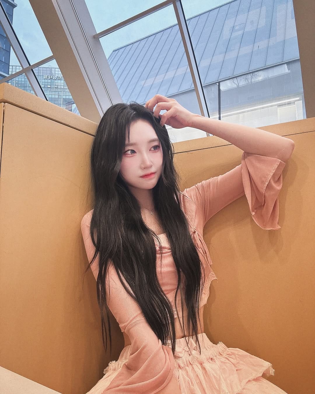 Post 9 by 율아 on Instagram (carousel)