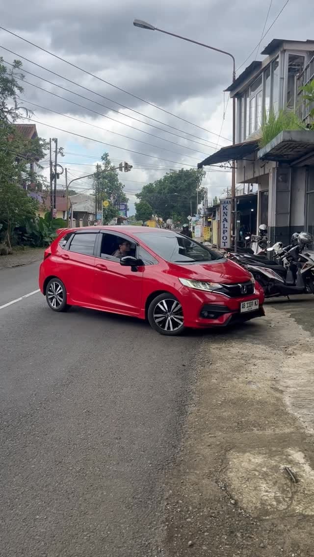 Post 4 by Optimum Garage Official Shop on Instagram (video)