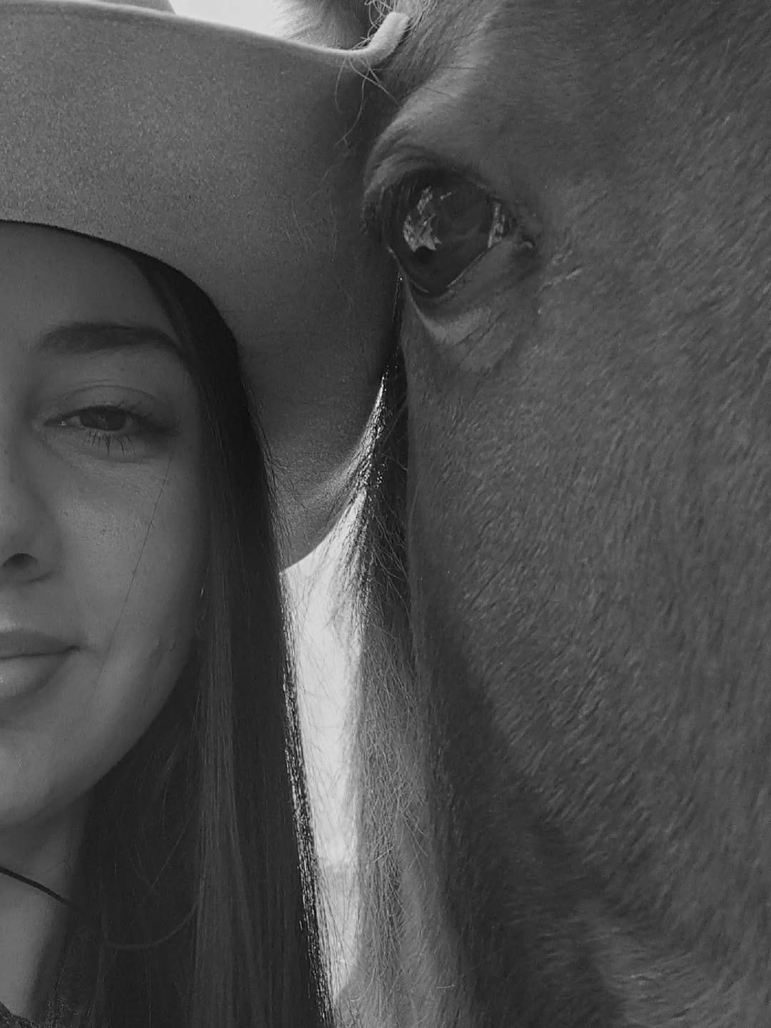 Post 9 by Brenda Santini | Influencer cristã on Instagram (image)