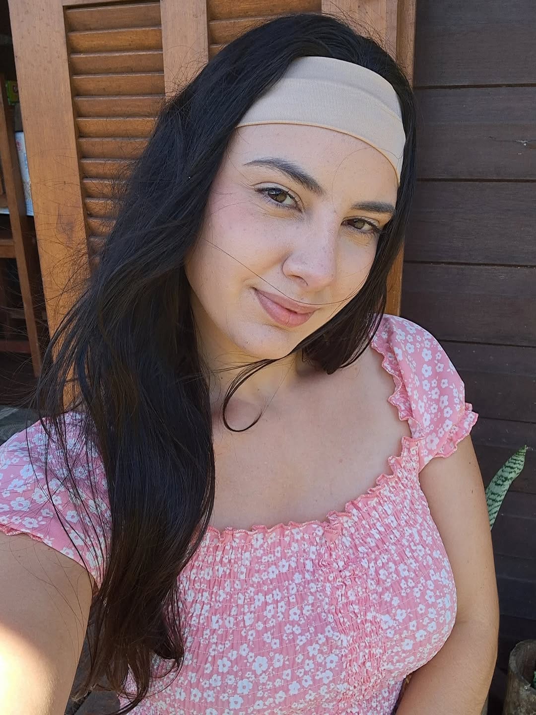 Post 8 by Brenda Santini | Influencer cristã on Instagram (carousel)