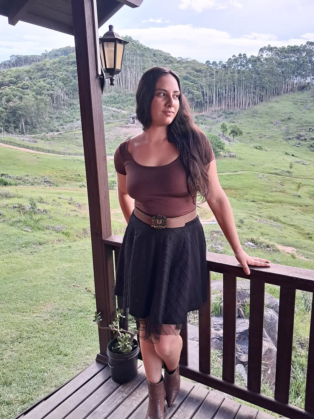 Post 1 by Brenda Santini | Influencer cristã on Instagram (carousel)