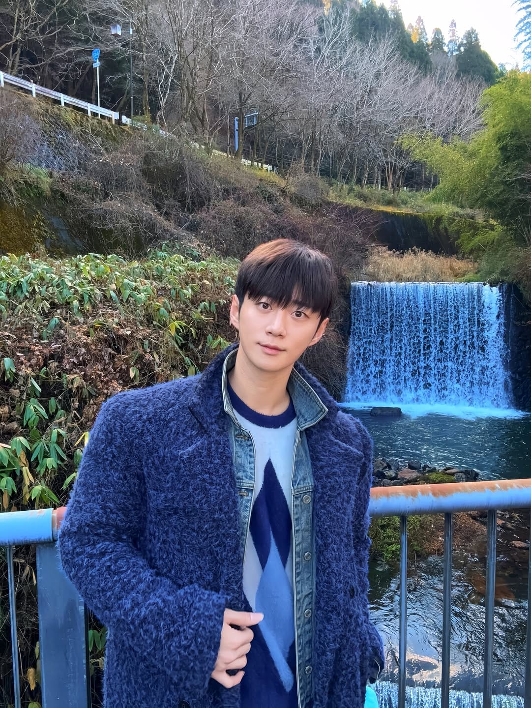 Post 2 by 조 선규 on Instagram (carousel)