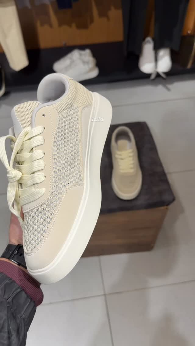 Post 6 by سجاد حسن on Instagram (video)