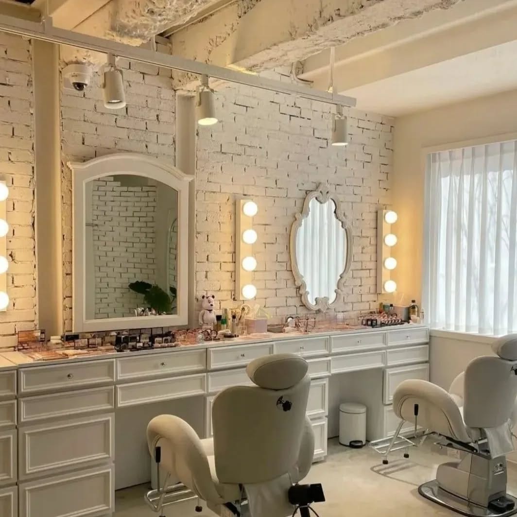 Post 9 by WOOSUN     Hair&Makeup on Instagram (image)