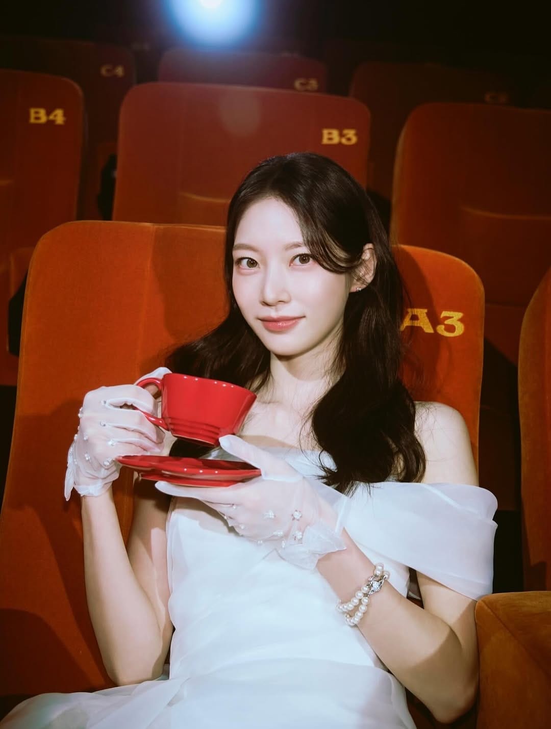 Post 3 by WOOSUN     Hair&Makeup on Instagram (carousel)