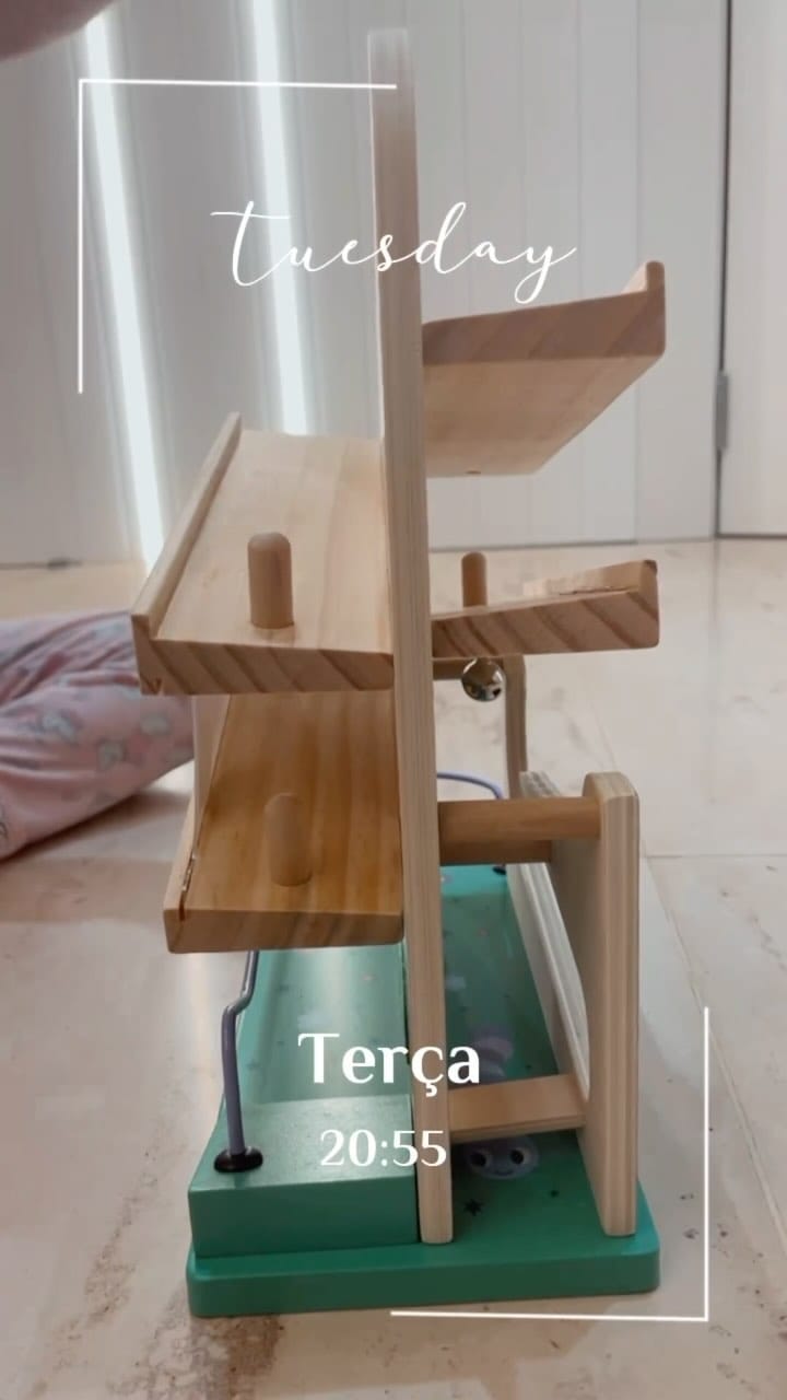 Post 7 by Madeh Infância Criativa on Instagram (video)