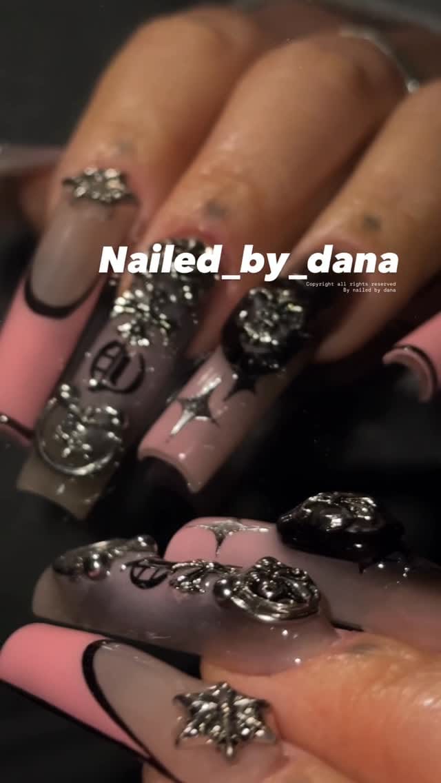 Post 2 by 아크릴연장•네일바이다나•미국네일 / KWON DAEUN on Instagram (video)