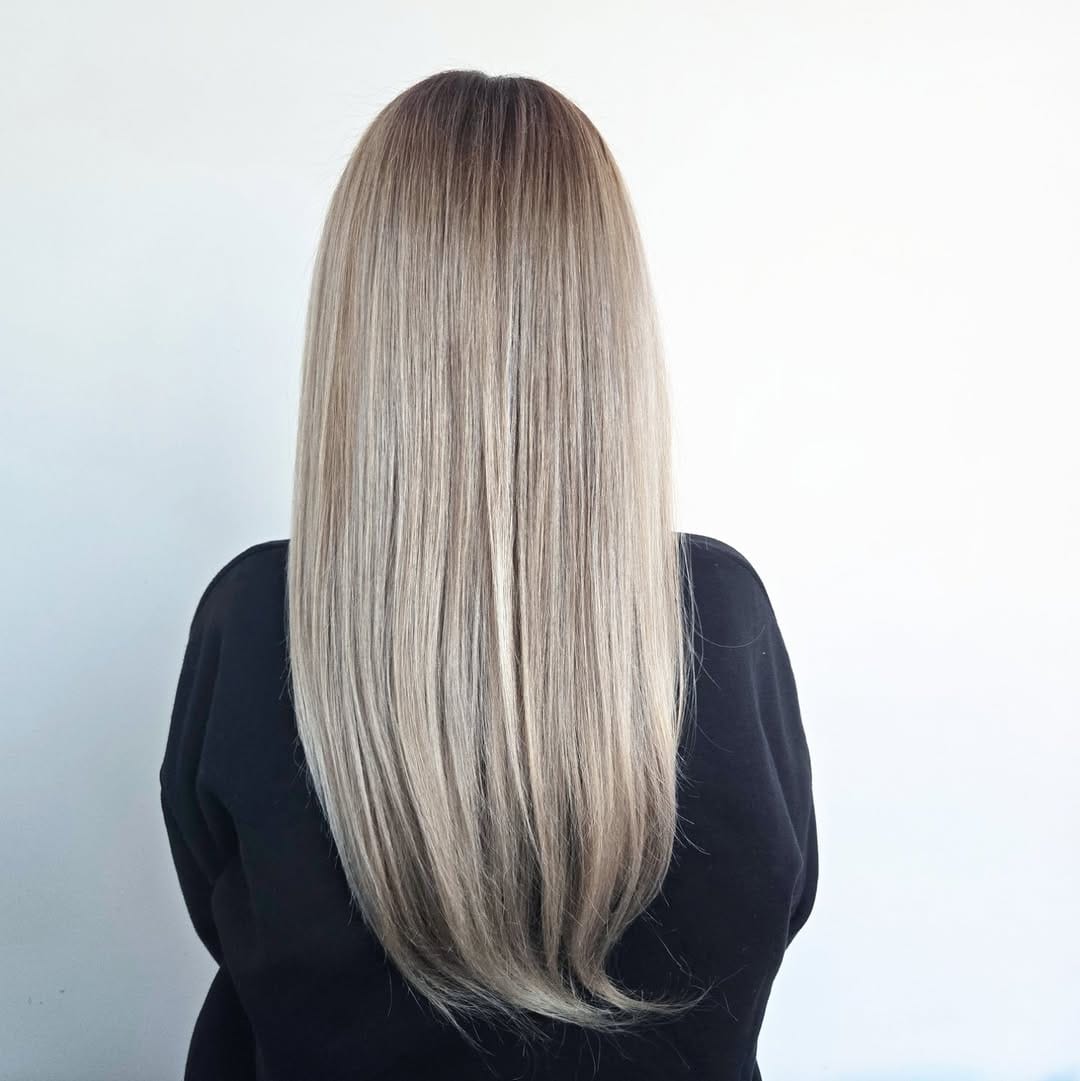 Post 4 by M hair and makeup studio on Instagram (image)