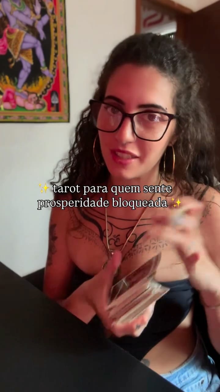 Post 3 by ॐ Naju - Ana Júlia on Instagram (video)