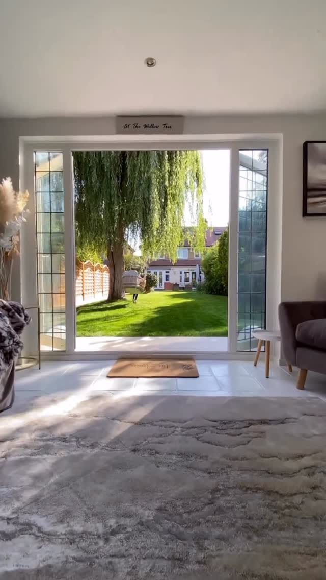 Post 6 by Charlene P on Instagram (video)