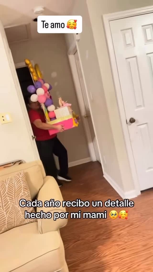 Post 2 by Tere Honey Sanchez on Instagram (video)