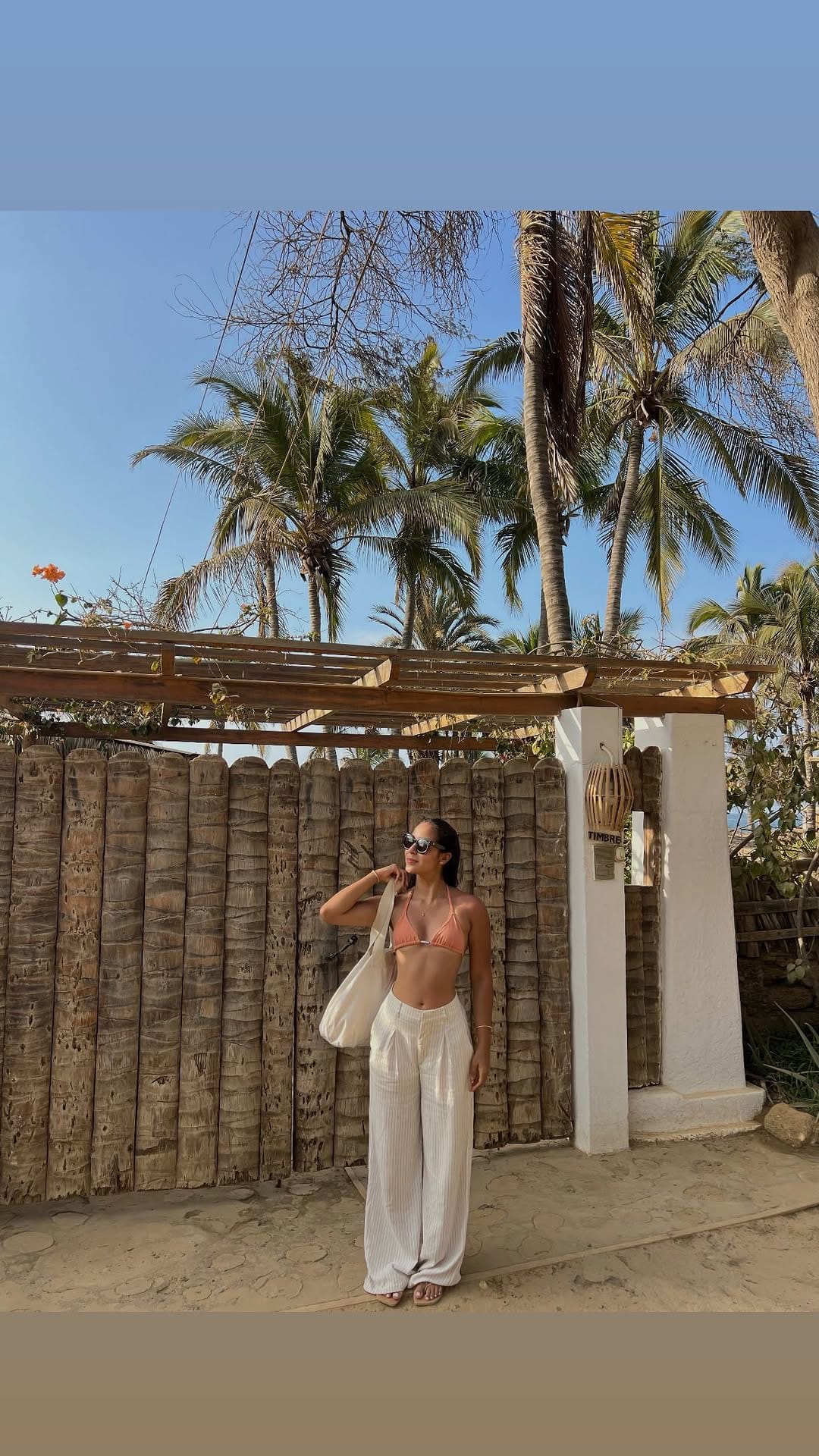 Post 6 by Andrea Sánchez on Instagram (video)