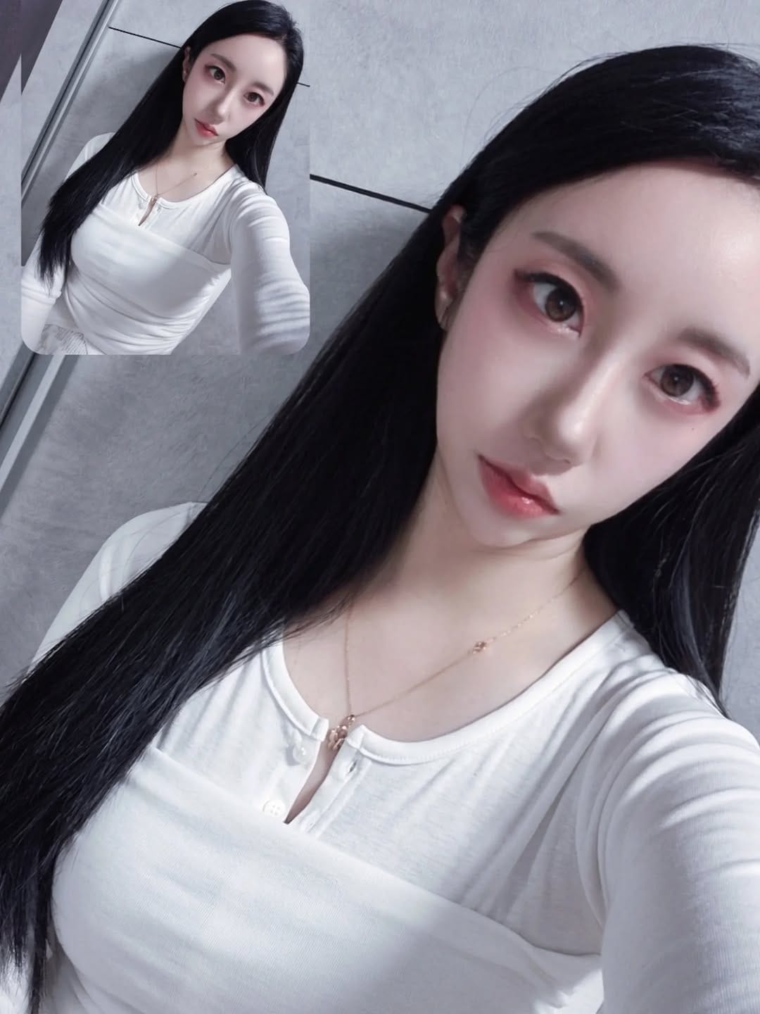 Post 9 by 이인혜 on Instagram (carousel)
