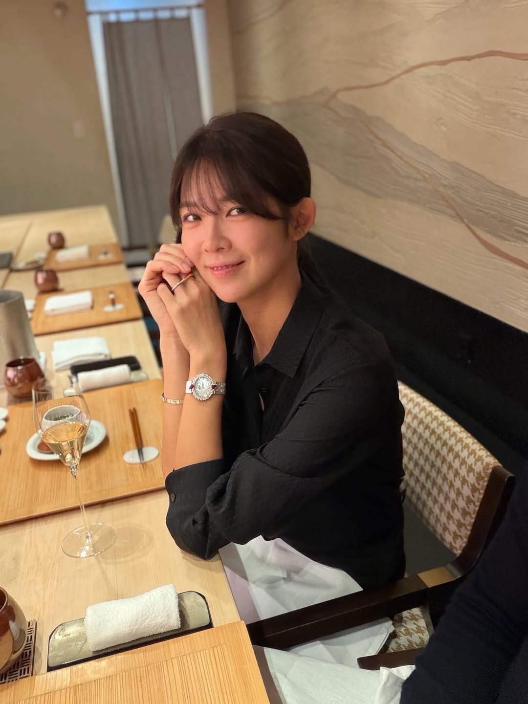 Post 5 by 심수현 SOOHYEON on Instagram (carousel)