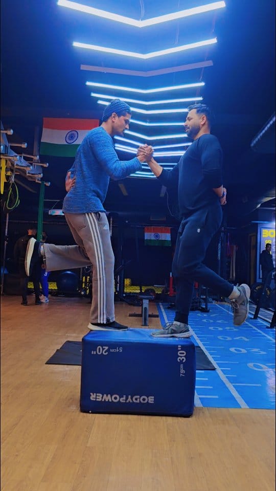 Post 9 by Salman Hasan on Instagram (video)