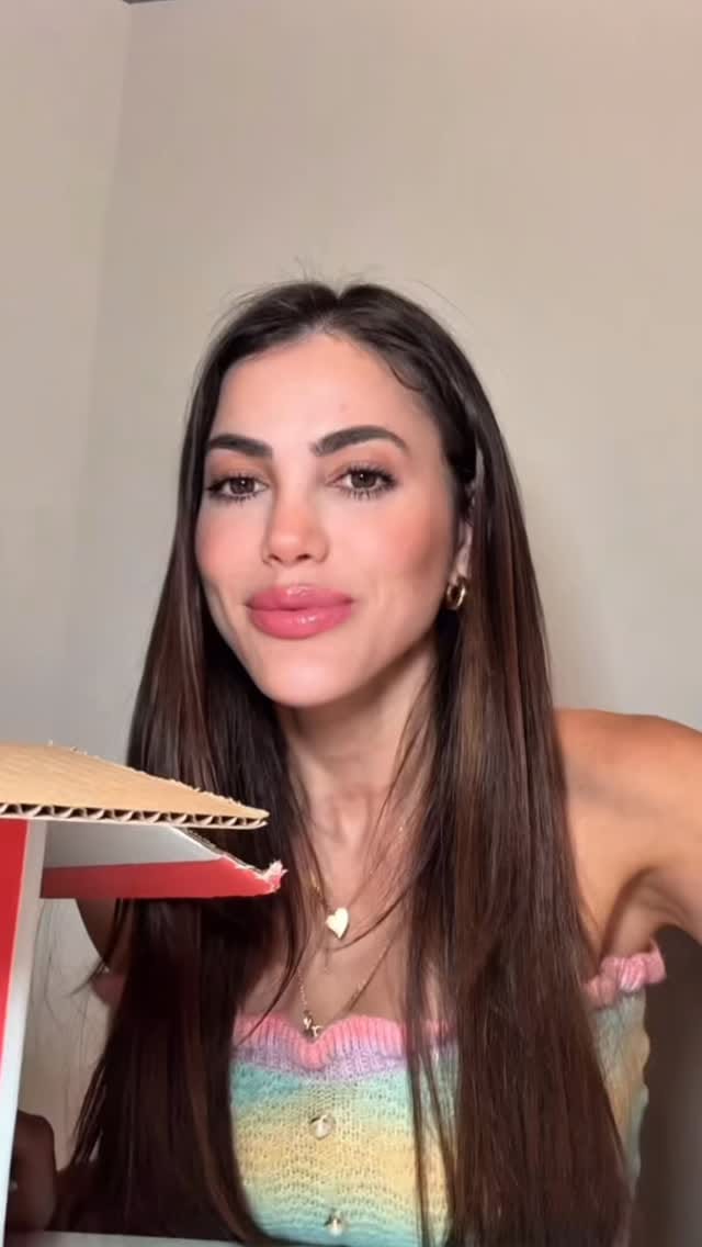 Post 10 by ANYELA GALANTE SALERNO on Instagram (video)