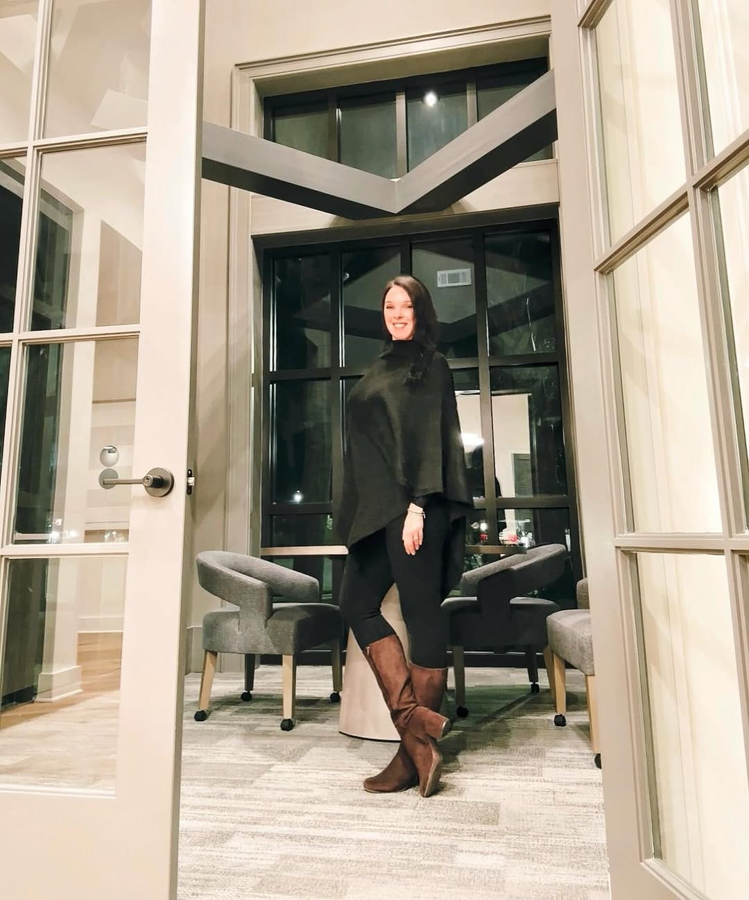 Post 4 by Katherine Bell on Instagram (image)