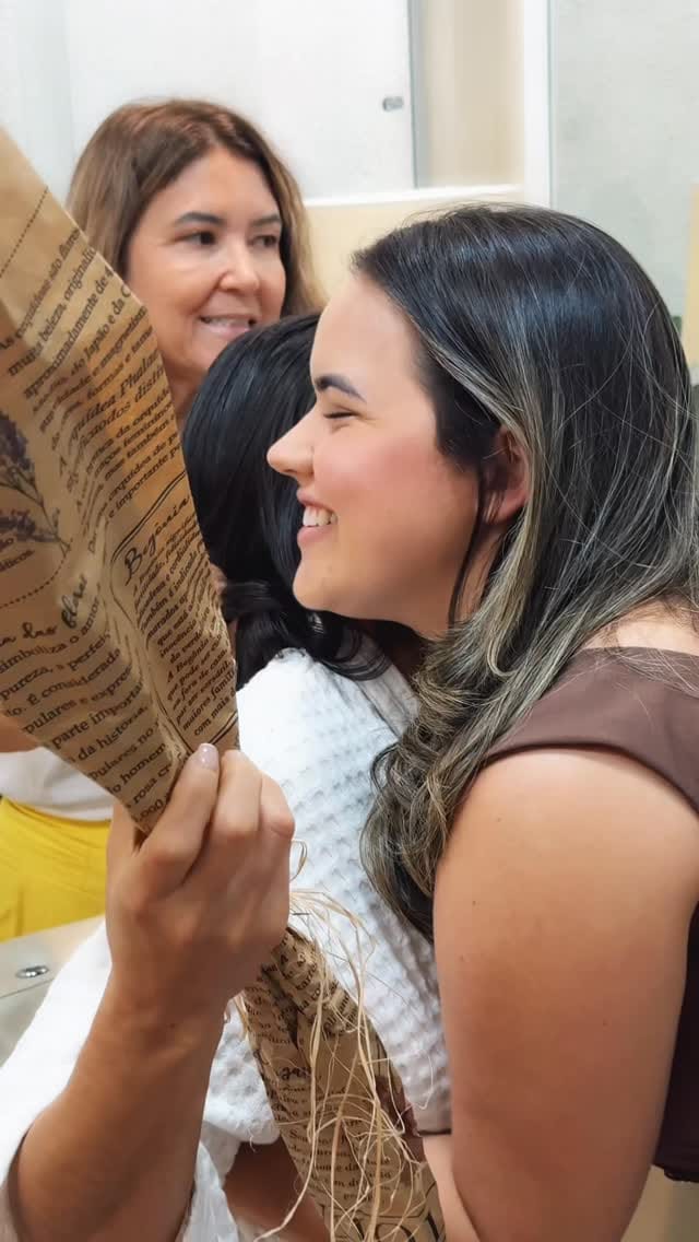 Post 1 by Cida Duarte Noivas e Festas on Instagram (video)