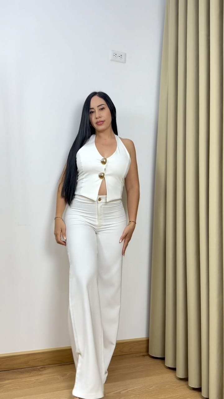 Post 2 by 𝗕𝗲𝗶𝗸𝗮♡┃𝐌𝐨𝐝𝐚 𝐌𝐮𝐣𝐞𝐫 𝐚𝐥 𝐌𝐚𝐲𝐨𝐫 𝐲 𝐃𝐞𝐭𝐚𝐥✨ on Instagram (video)