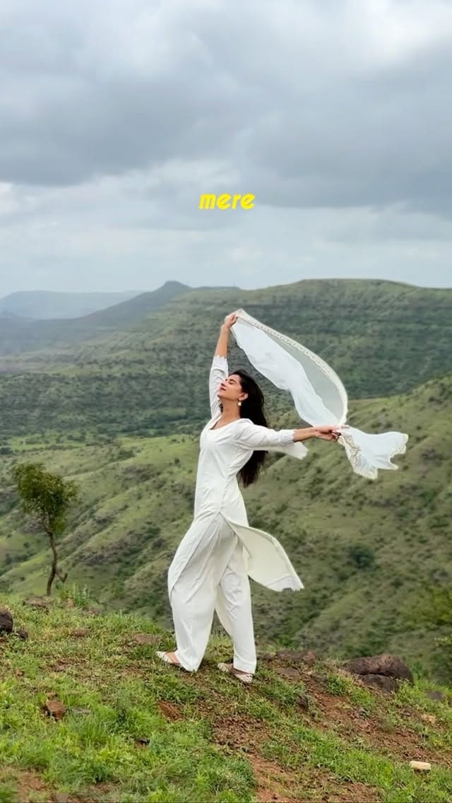 Post 1 by Shauryaa Sanadhya on Instagram (video)