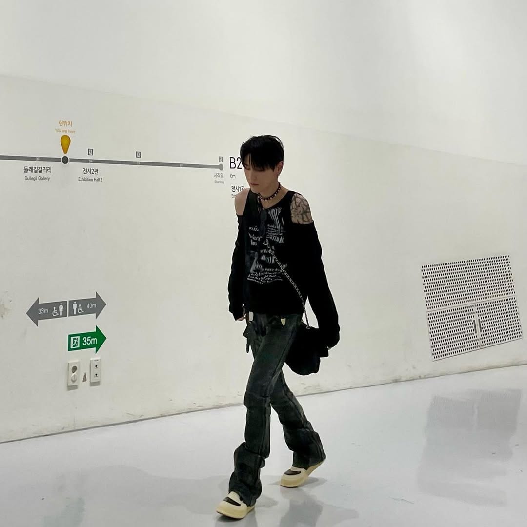 Post 6 by 한정훈(Yuuki, ゆうき) on Instagram (carousel)