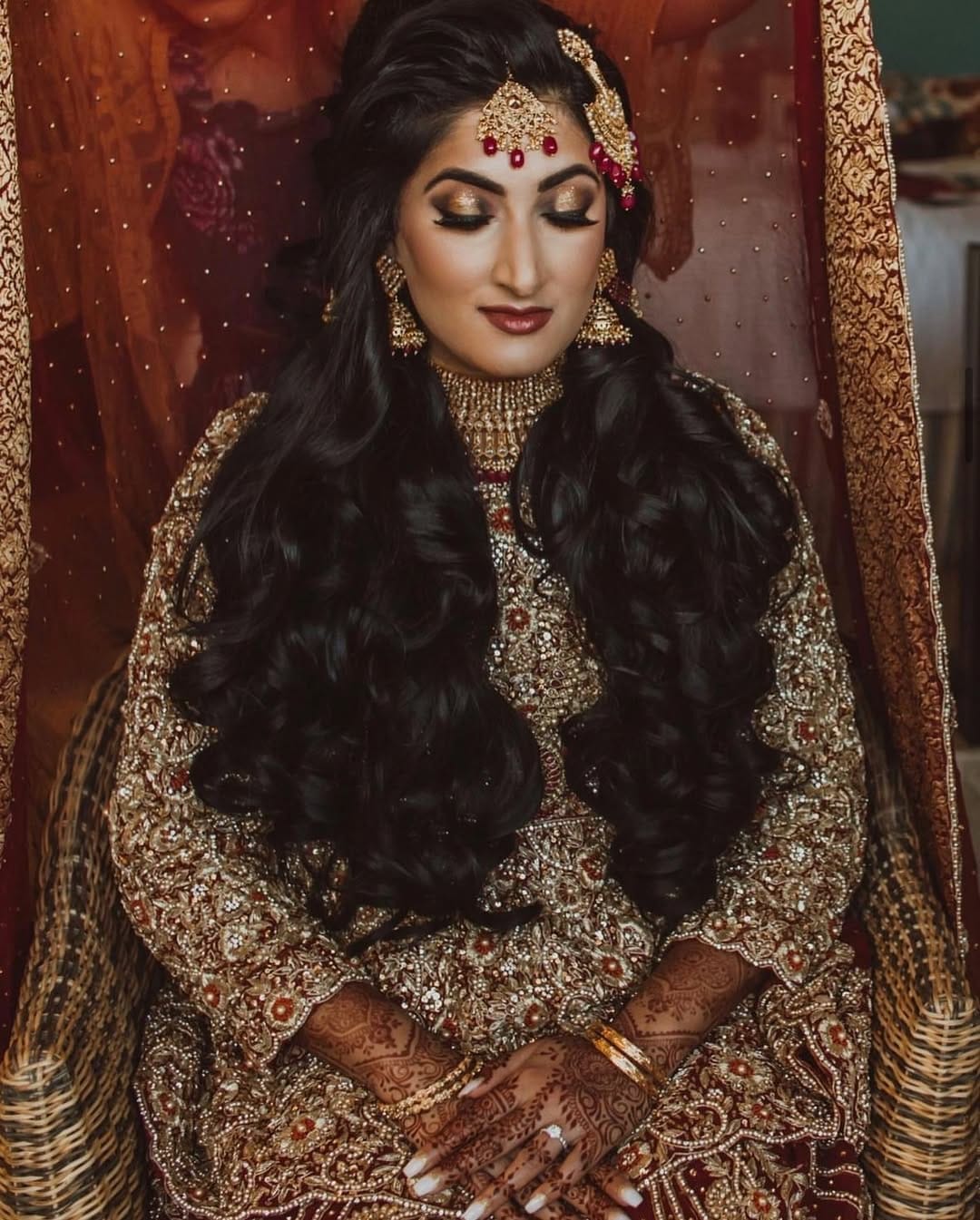 Post 9 by Sadia Sanam Artistry 💋 on Instagram (carousel)