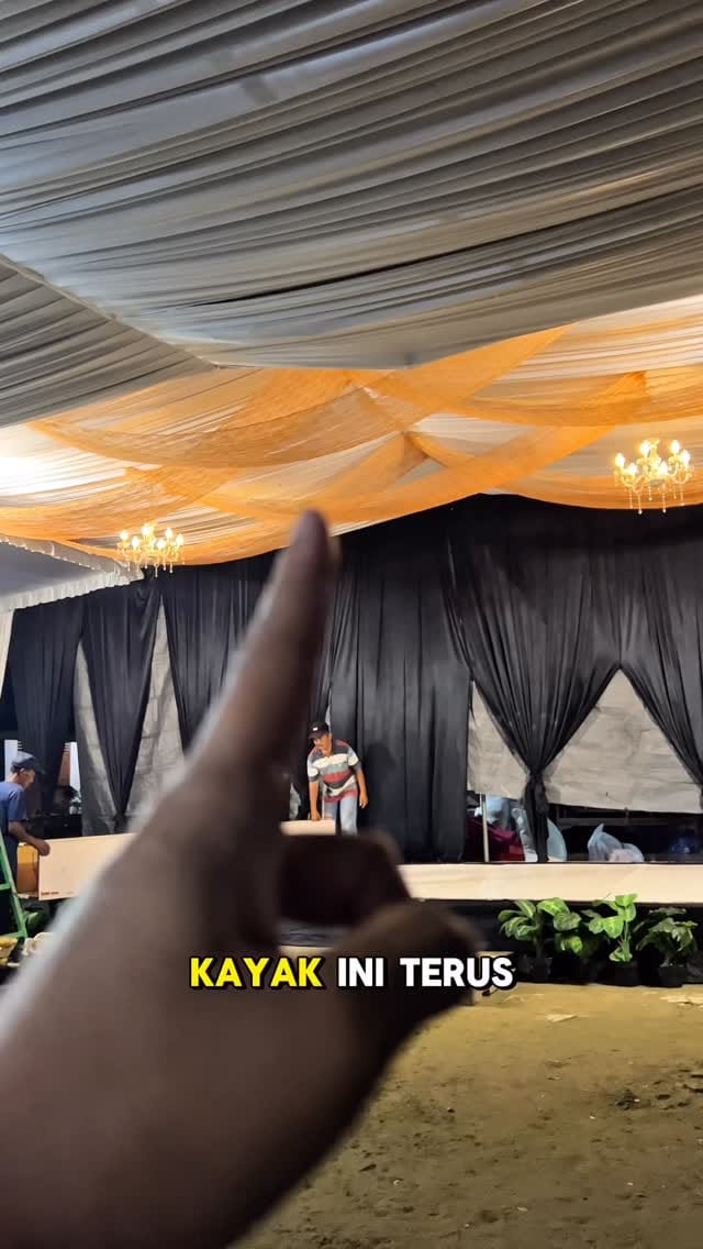 Post 3 by Santymakeup MUA Klaten on Instagram (video)
