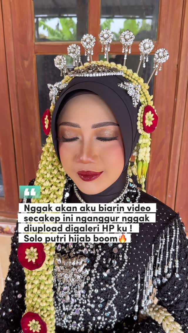 Post 5 by Santymakeup MUA Klaten on Instagram (video)