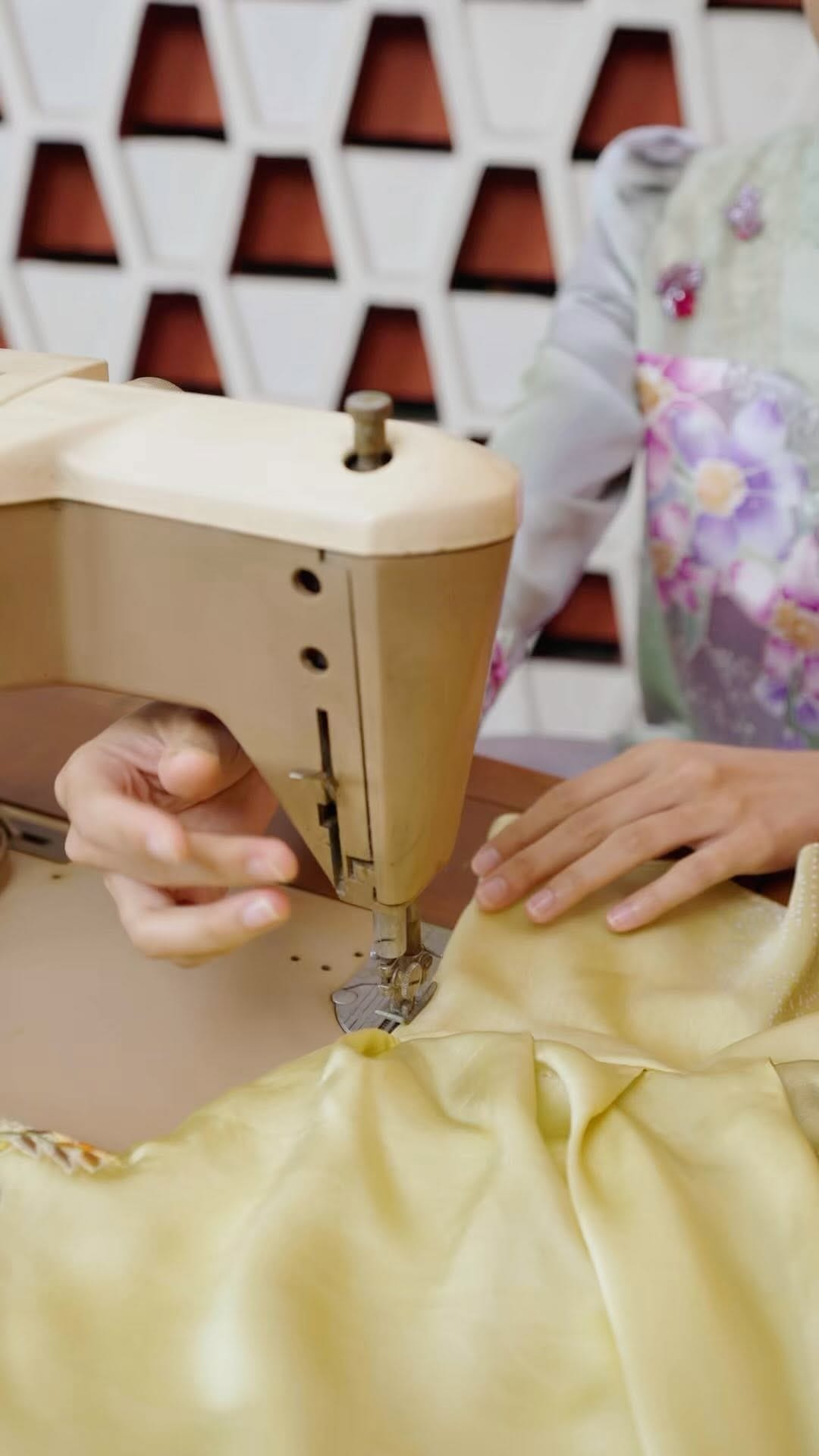 Post 4 by Merah Jambu- Timeless & classy❤️ on Instagram (video)