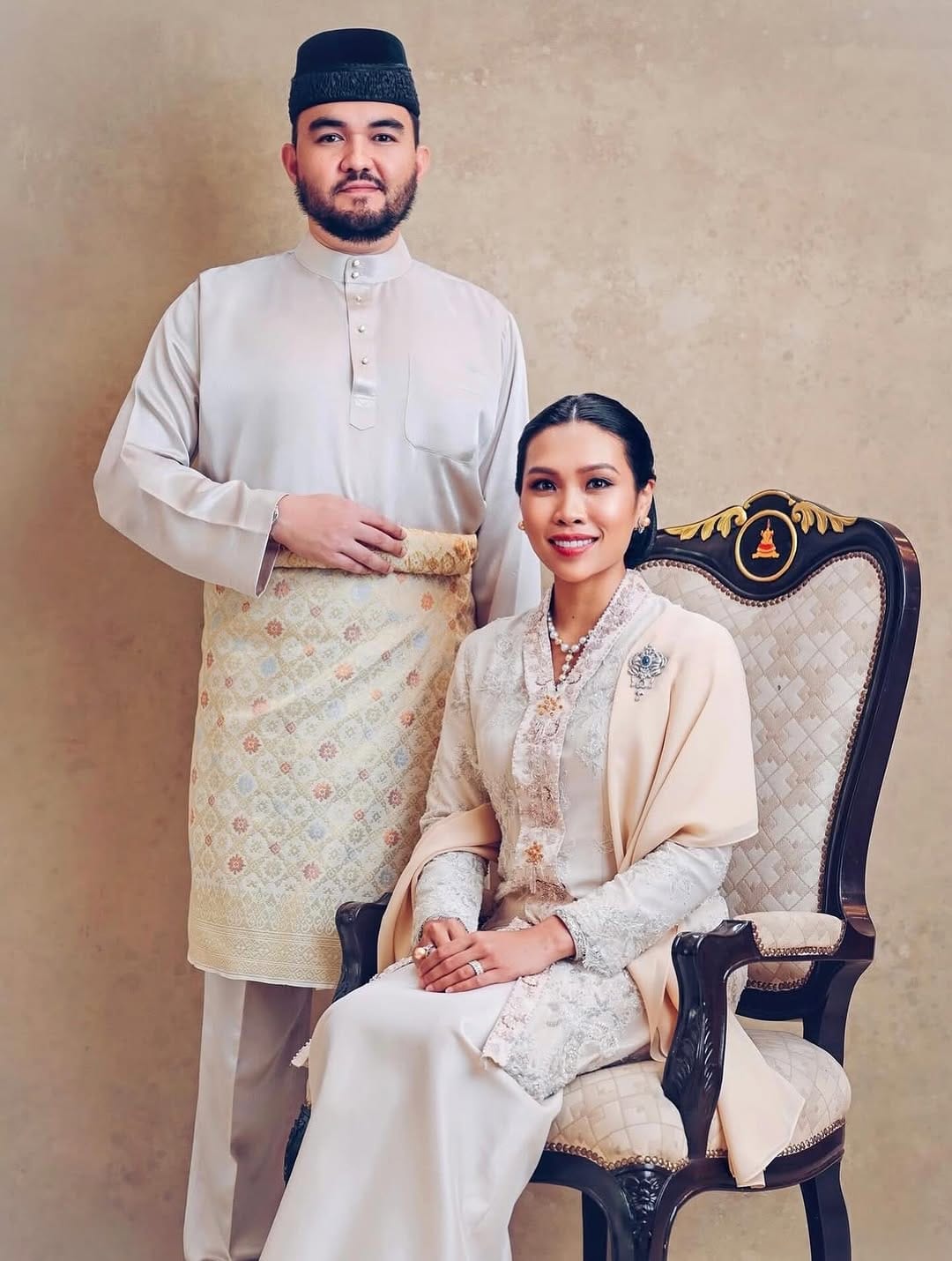 Post 8 by Merah Jambu- Timeless & classy❤️ on Instagram (image)