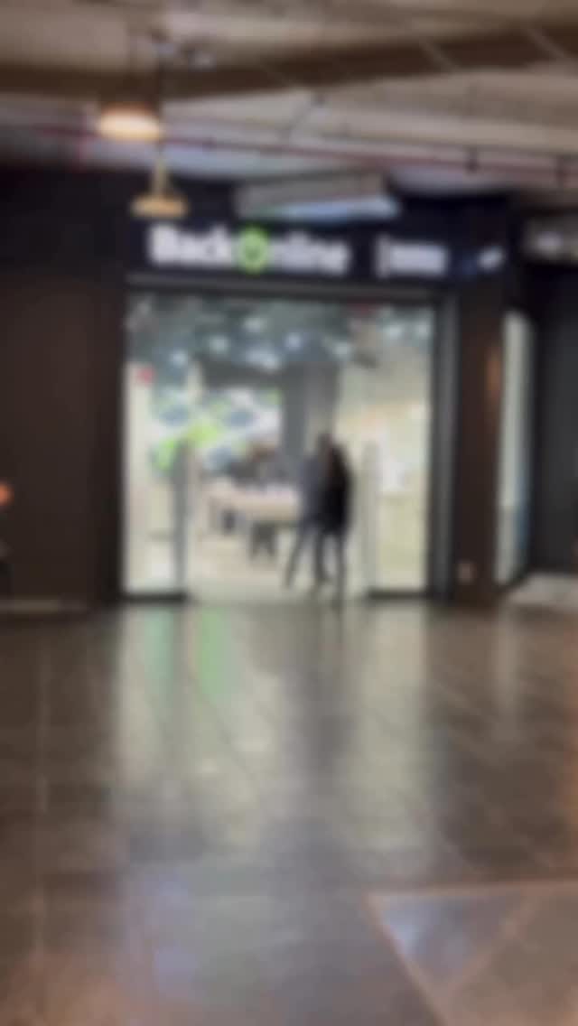 Post 5 by BackOnline Chile on Instagram (video)