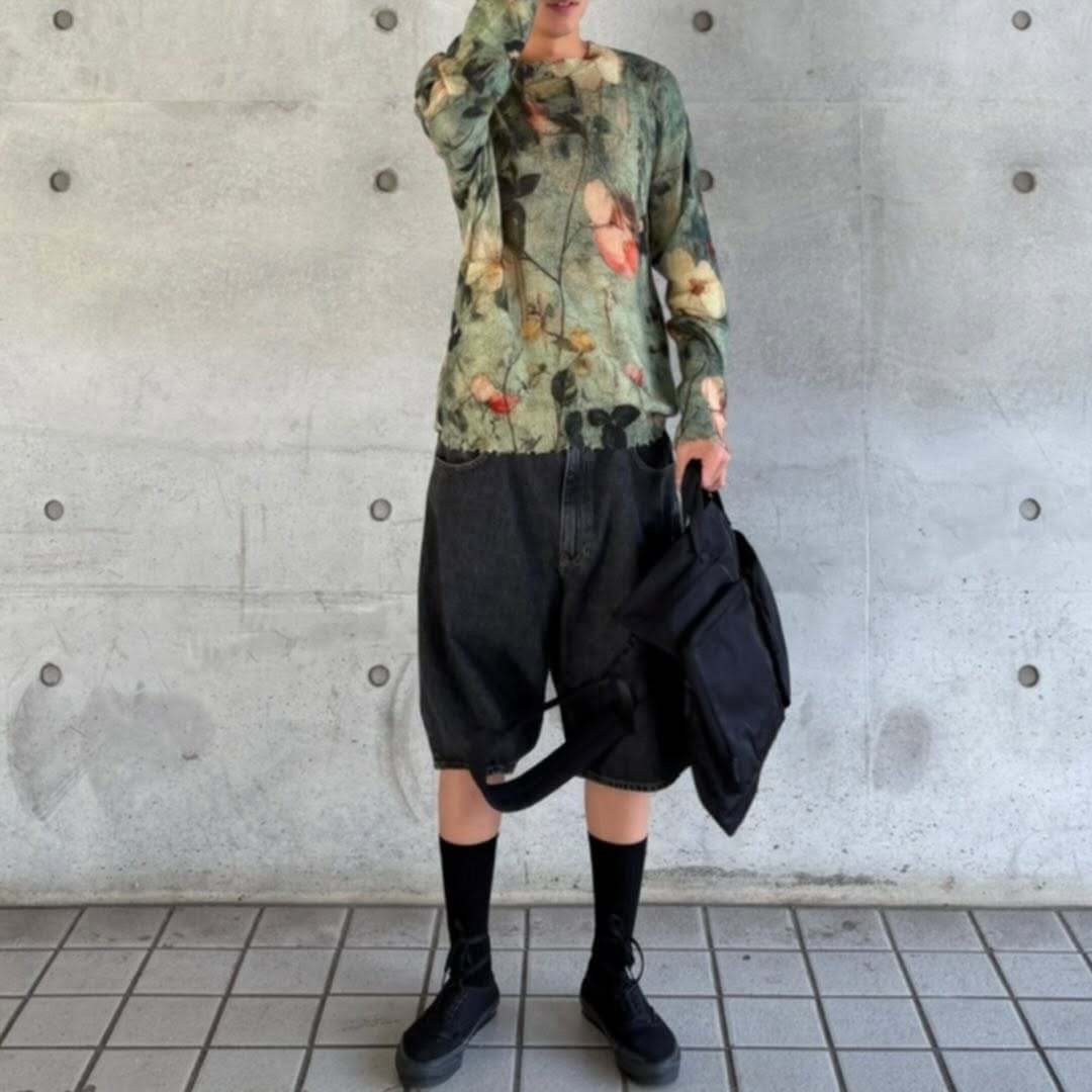 Post 9 by 비이커 한남점 BEAKER FLAGSHIPSTORE on Instagram (carousel)