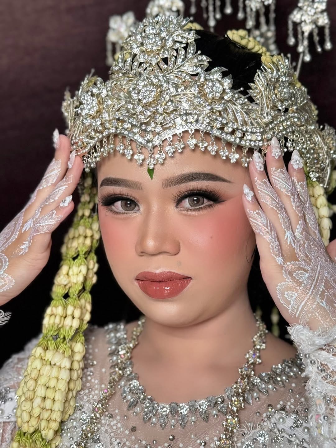 Post 6 by MUA JAKBAR DAN SEKITARNYA on Instagram (image)