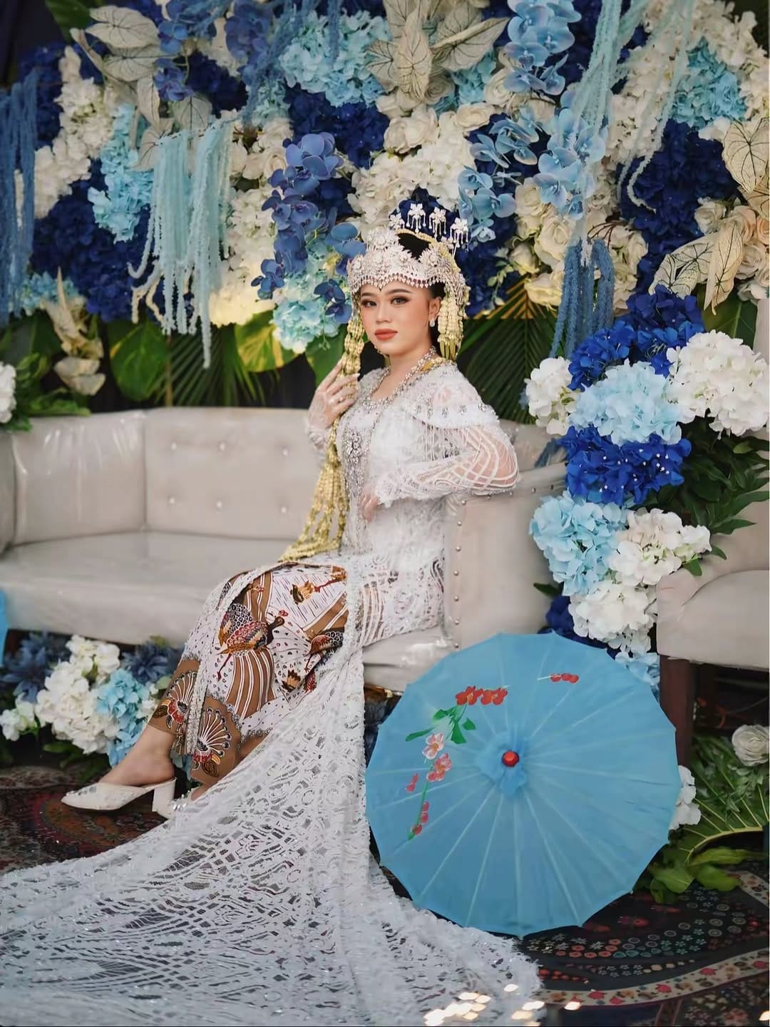 Post 5 by MUA JAKBAR DAN SEKITARNYA on Instagram (carousel)