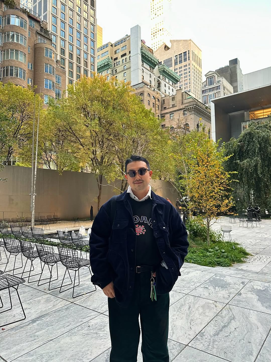Post 3 by Q Choi on Instagram (carousel)