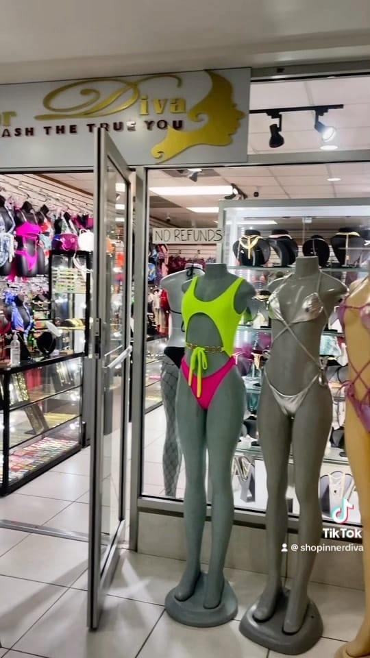 Post 10 by Inner Diva Apparel on Instagram (video)