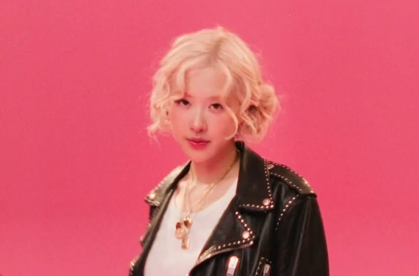 Post 8 by 원정요 WONJUNGYO ウォンジョンヨ on Instagram (carousel)