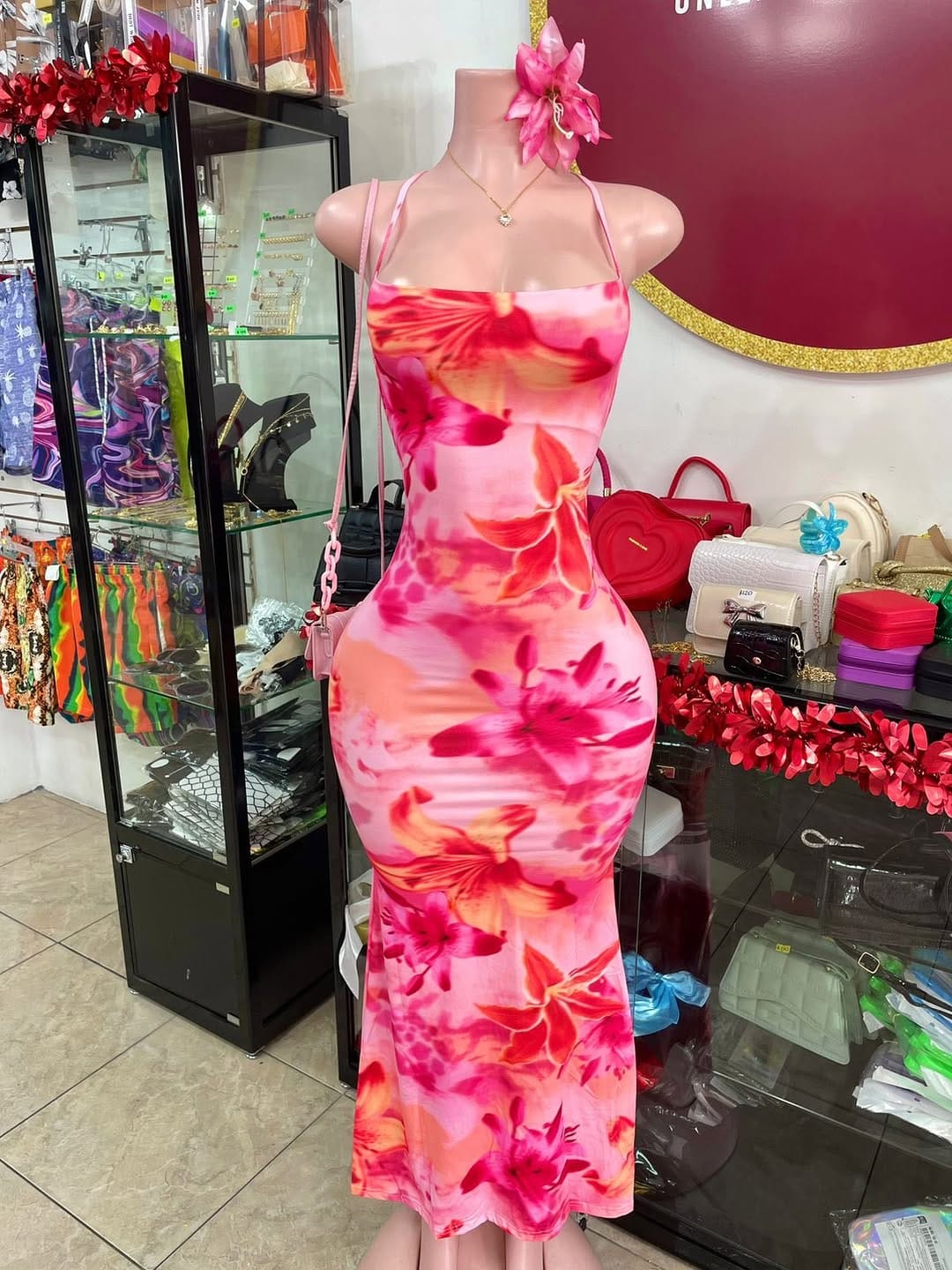 Post 8 by Inner Diva Apparel on Instagram (carousel)