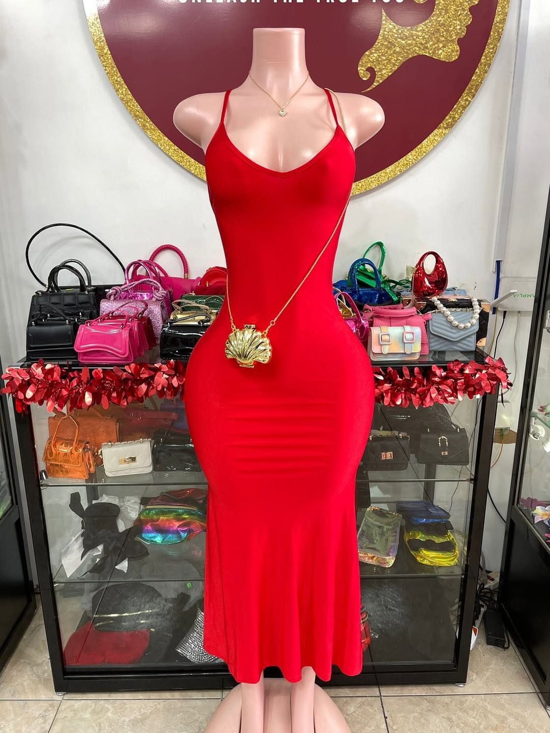 Post 2 by Inner Diva Apparel on Instagram (carousel)