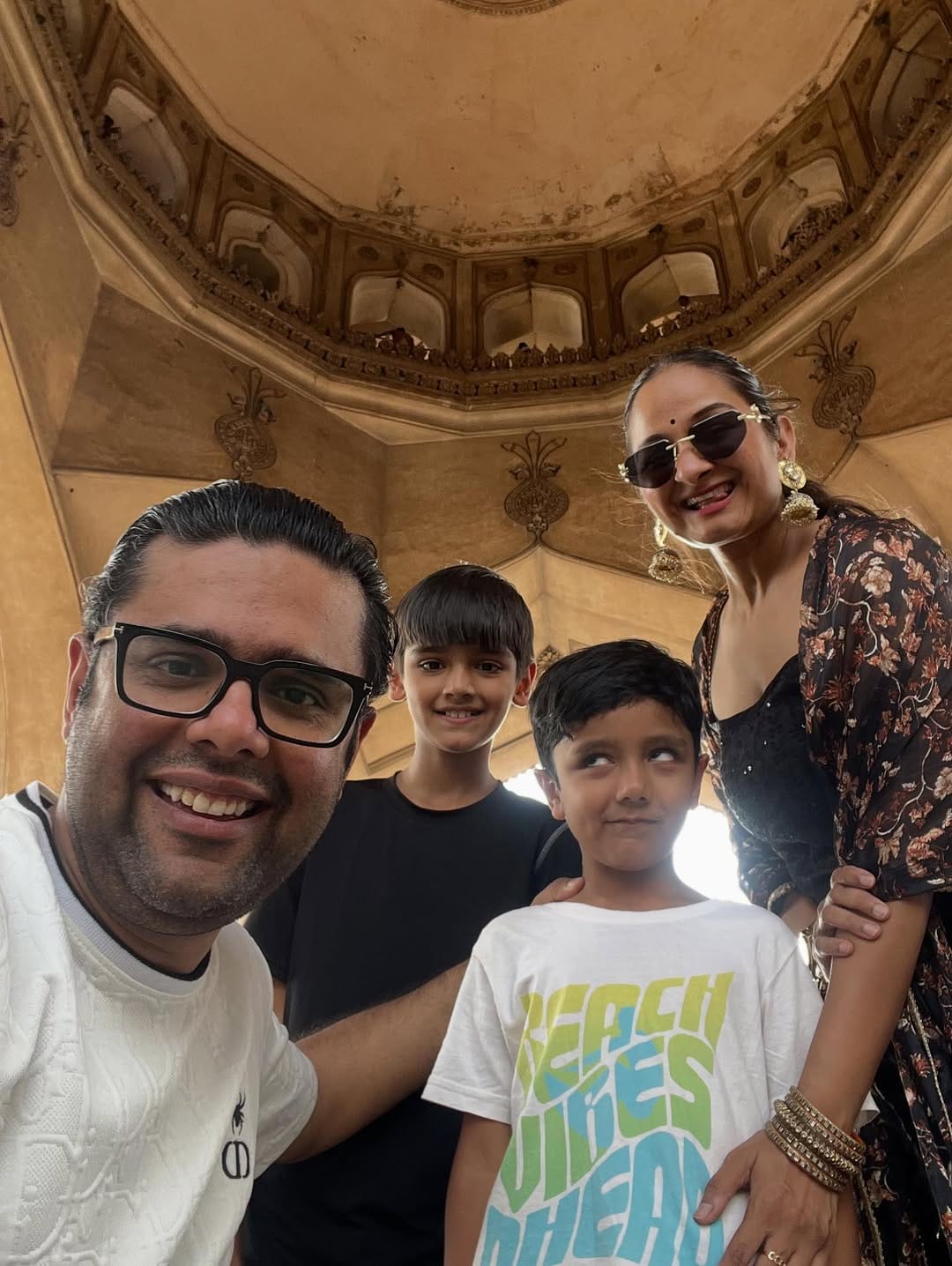 Post 4 by 𝗡𝗶𝘀𝗵𝗮𝗥𝗮𝘁𝗵𝗲𝗲 on Instagram (carousel)