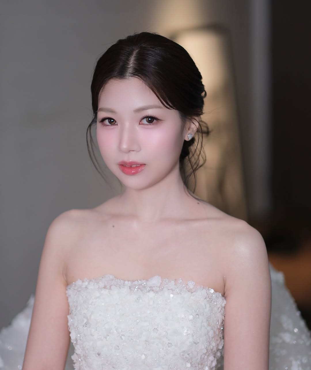 Post 4 by Makeup Artist - Korean style🇰🇷🇹🇭 on Instagram (carousel)