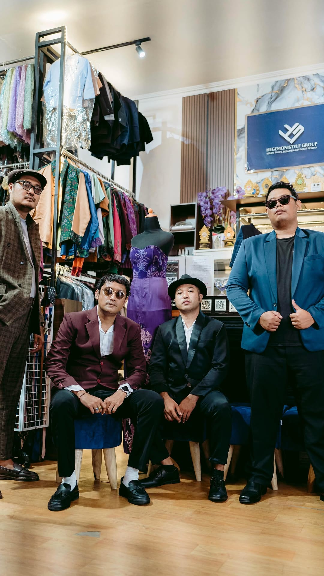 Post 1 by SEWA JAS DENPASAR on Instagram (video)