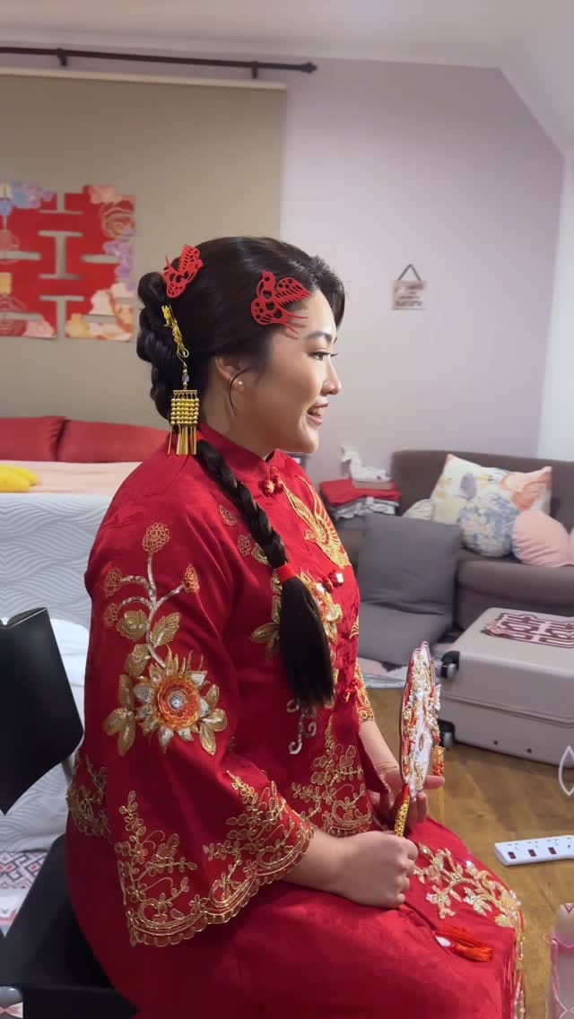 Post 6 by Shereen's Make Up Studio on Instagram (video)