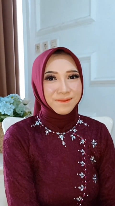 Post 10 by JASA STUDIO FOTO | MAKEUP | CETAK | PIGURA KUDUS on Instagram (video)